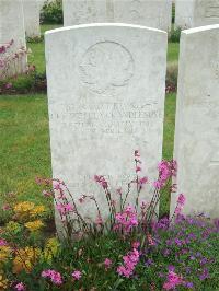 Etaples Military Cemetery - Crandlemire, Lee Wesley